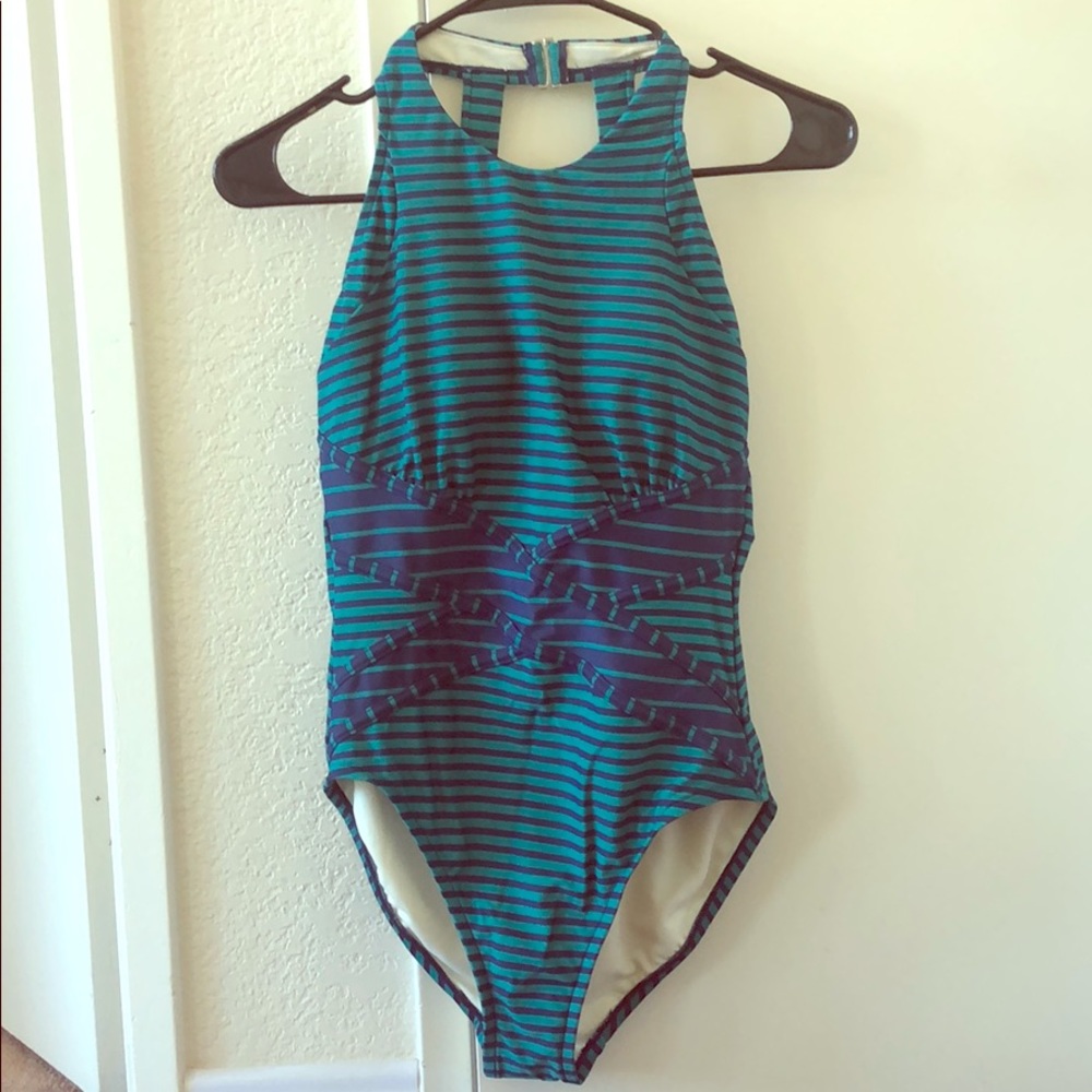 One Piece bathing suit